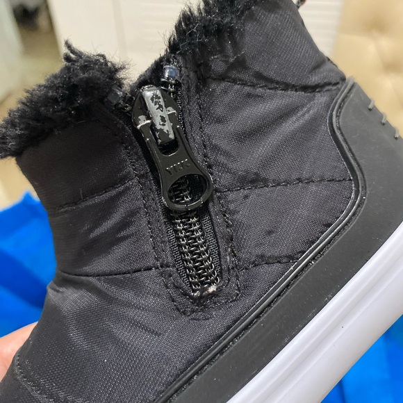 CAT & JACK Toddle Black Faux Fur lined Winter Boots with Zipper Sz 8 Kids Shoes - Picture 4 of 10